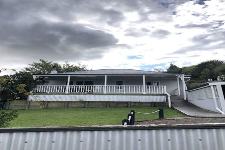 Photo of property in 20 Rose Street, Waipawa, 4210