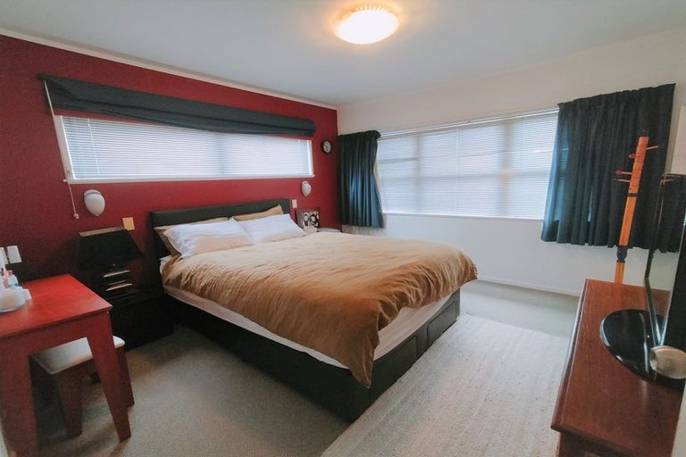 Photo of property in 33 Minaret Drive, Bucklands Beach, Auckland, 2014