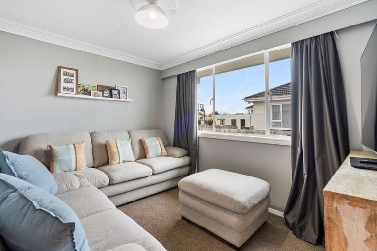Photo of property in 8 Sandringham Street, Oamaru North, Oamaru, 9400