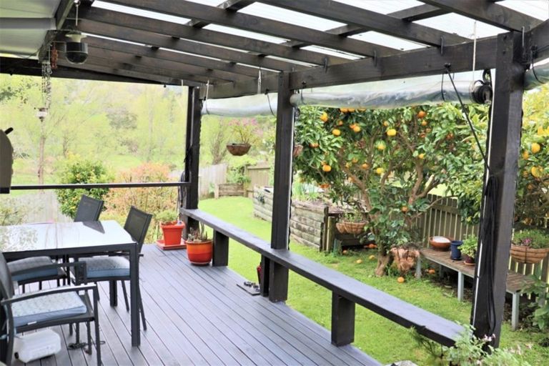 Photo of property in 2 Islington Terrace, Waihi, 3610