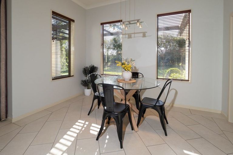 Photo of property in 208 Seafield Road, Elgin, Ashburton, 7772