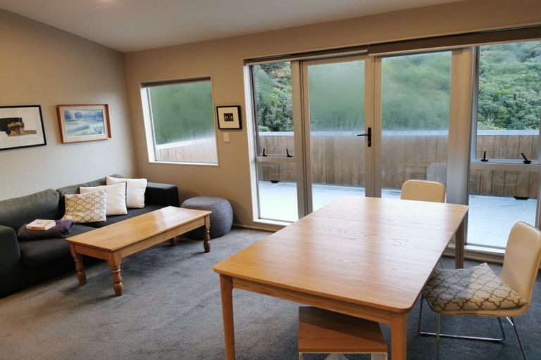 Photo of property in 100d Karepa Street, Brooklyn, Wellington, 6021