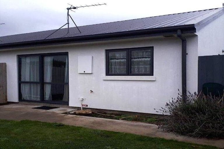 Photo of property in 68 Grafton Street, Waltham, Christchurch, 8011