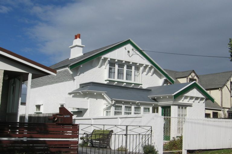 Photo of property in 37 Inglis Street, Seatoun, Wellington, 6022