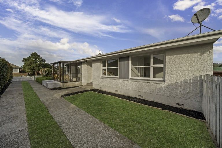 Photo of property in 17 Fusilier Street, Hoon Hay, Christchurch, 8025