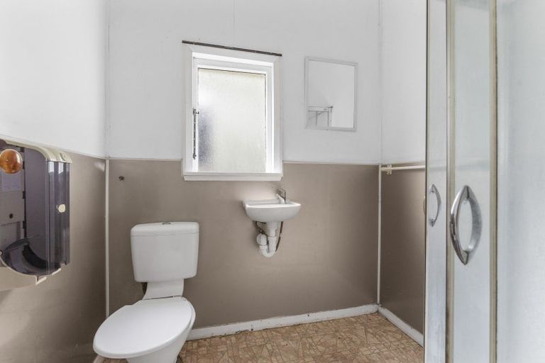 Photo of property in 15 Manuka Street, Castlecliff, Whanganui, 4501