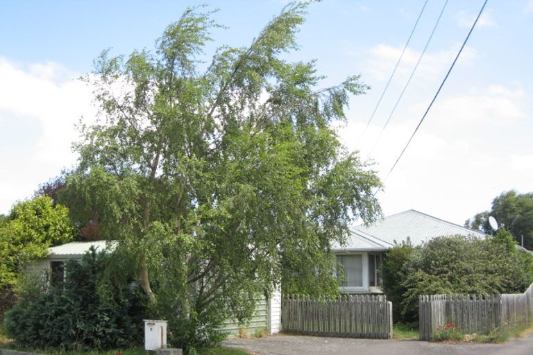 Photo of property in 6 Odie Place, Wainoni, Christchurch, 8061