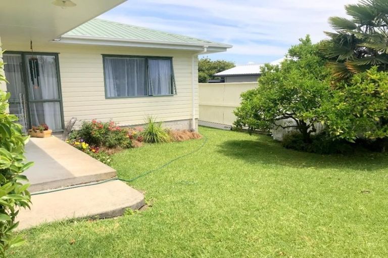 Photo of property in 385b Ngatai Road, Bellevue, Tauranga, 3110
