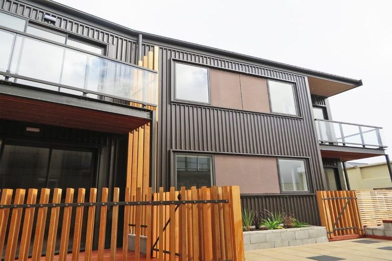 Photo of property in The Firemans Apartments, 203/321 Jackson Street, Petone, Lower Hutt, 5012