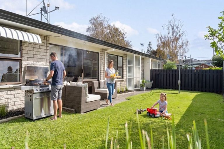 Photo of property in 88 Edgecumbe Road, Tauranga, 3110