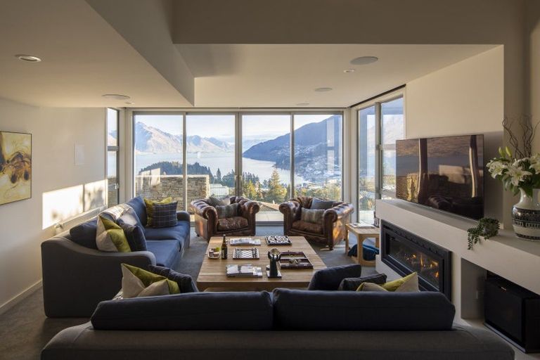 Photo of property in 3 Leeds Lane, Queenstown, 9300