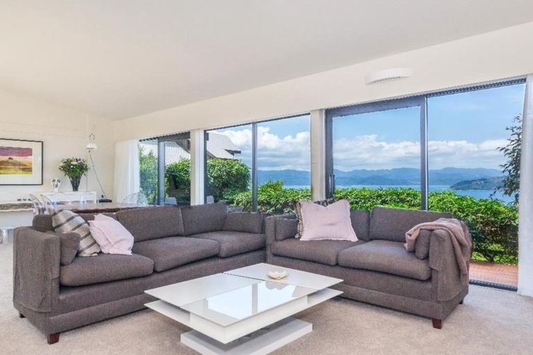 Photo of property in 45 Rama Crescent, Khandallah, Wellington, 6035