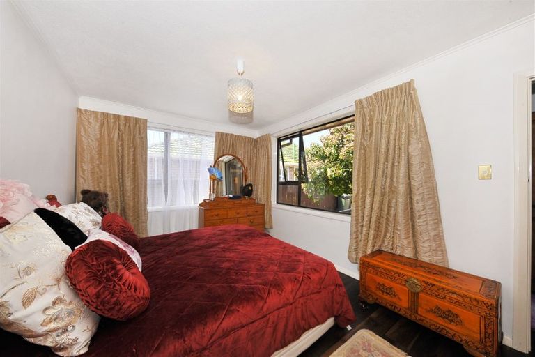 Photo of property in 11 Penelope Place, Casebrook, Christchurch, 8051