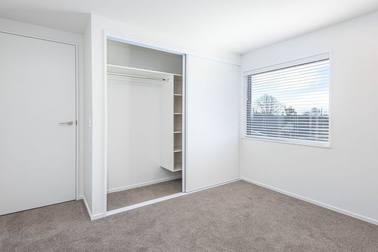 Photo of property in 2/6 Strauss Place, Somerfield, Christchurch, 8024