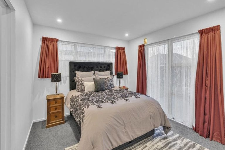 Photo of property in 10 Bofors Close, Wigram, Christchurch, 8042