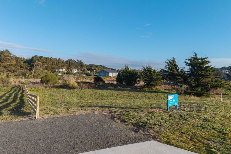 Photo of property in 184 Park Avenue, Waitarere Beach, Levin, 5510