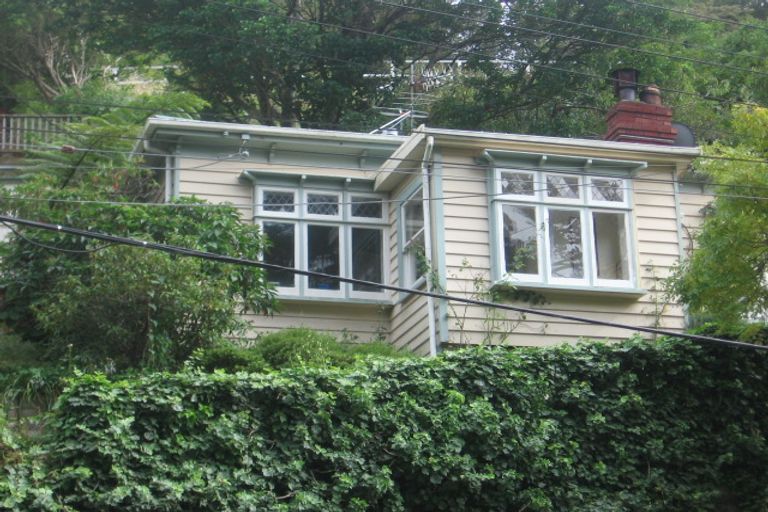 Photo of property in 78 Glenmore Street, Northland, Wellington, 6012