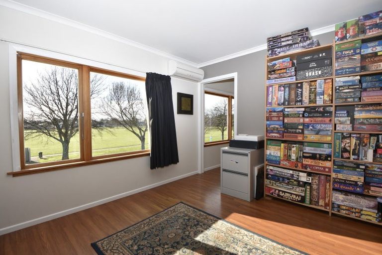 Photo of property in 17 Wakelin Street, Carterton, 5713