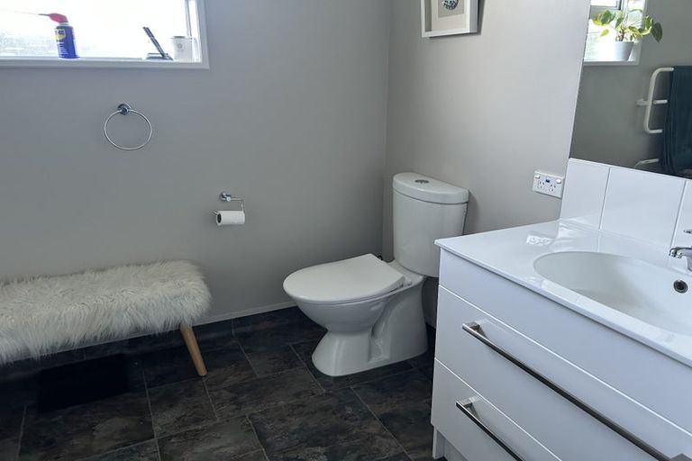 Photo of property in 54a Napier Road, Havelock North, 4130