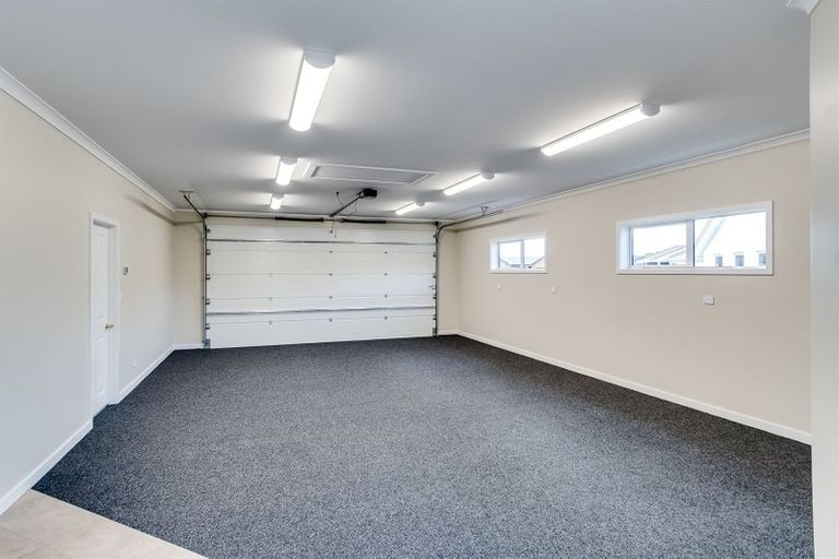 Photo of property in 14 Gee Place, Taradale, Napier, 4112