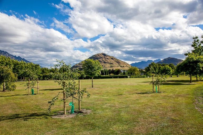 Photo of property in 188 Domain Road, Speargrass Flat, Queenstown, 9371