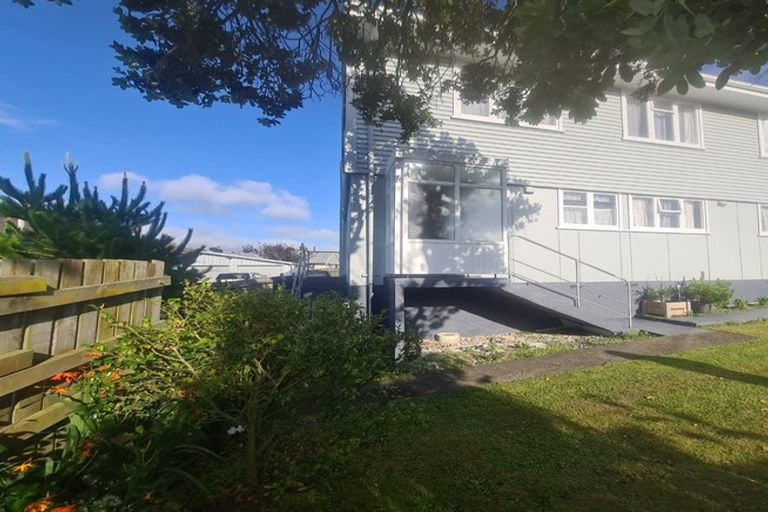 Photo of property in 35-37 Westmeath Street, Waitangirua, Porirua, 5024