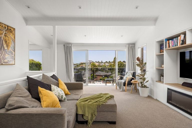 Photo of property in 65 Hinewa Road, Otumoetai, Tauranga, 3110