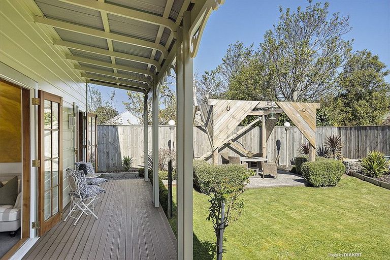 Photo of property in 25 Main Street, Greytown, 5712