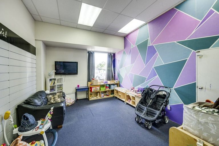 Photo of property in 903 Heretaunga Street East, Parkvale, Hastings, 4122