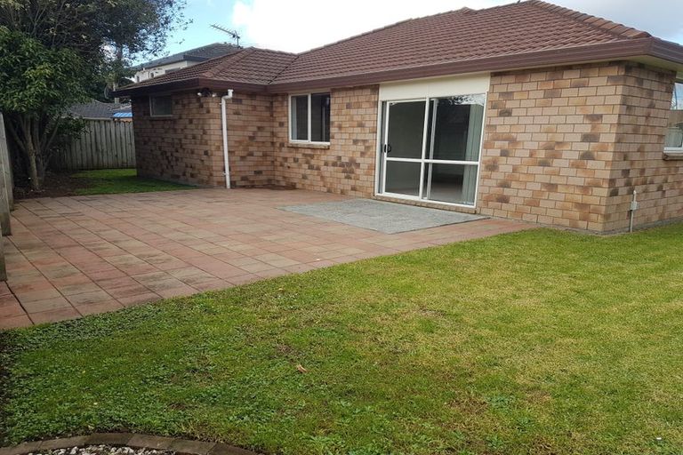 Photo of property in 34 Morewa Place, Takanini, 2112
