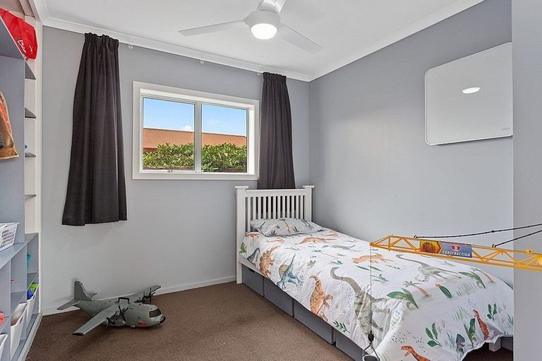 Photo of property in 28 George Street, Rolleston, 7614
