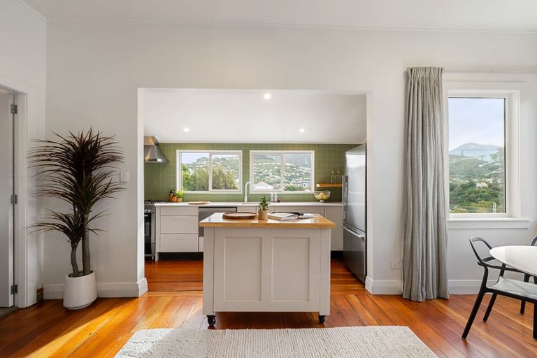 Photo of property in 26 Fernhill Terrace, Wadestown, Wellington, 6012