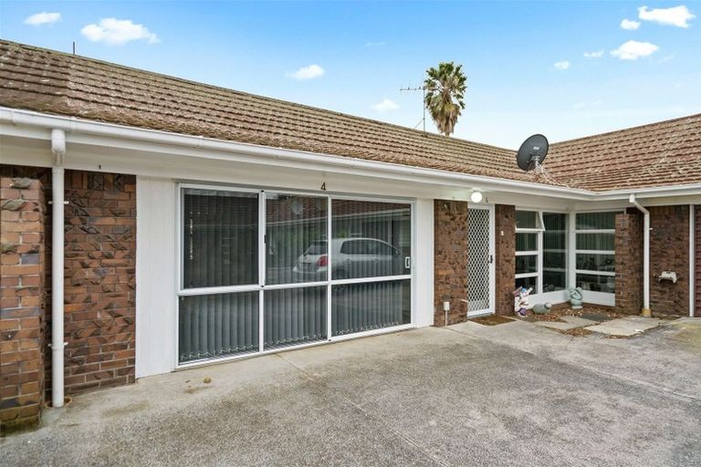 Photo of property in 4/54 Great South Road, Papatoetoe, Auckland, 2025