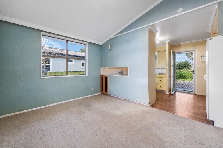 Photo of property in 26 Park Road, West End, Palmerston North, 4412