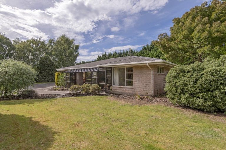 Photo of property in 690 Weedons Ross Road, West Melton, Christchurch, 7676