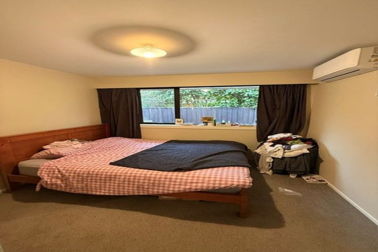 Photo of property in 15 Highland Place, Avonhead, Christchurch, 8042