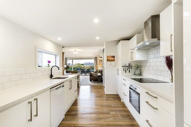 Photo of property in 298 Gladstone Road North, Mosgiel, 9092