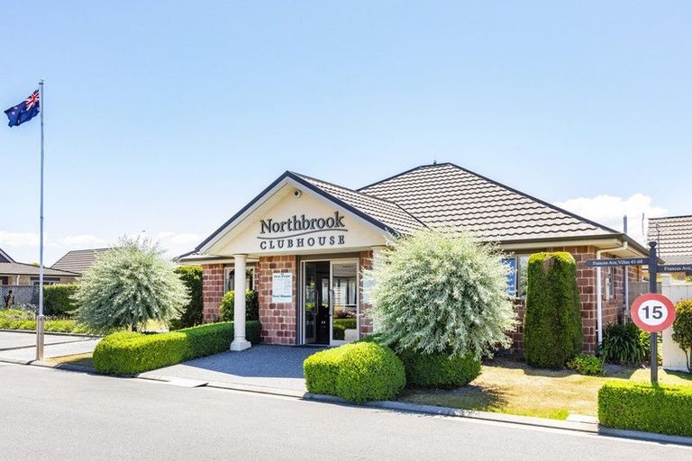 Photo of property in 3 Reeves Road, Rangiora, 7400