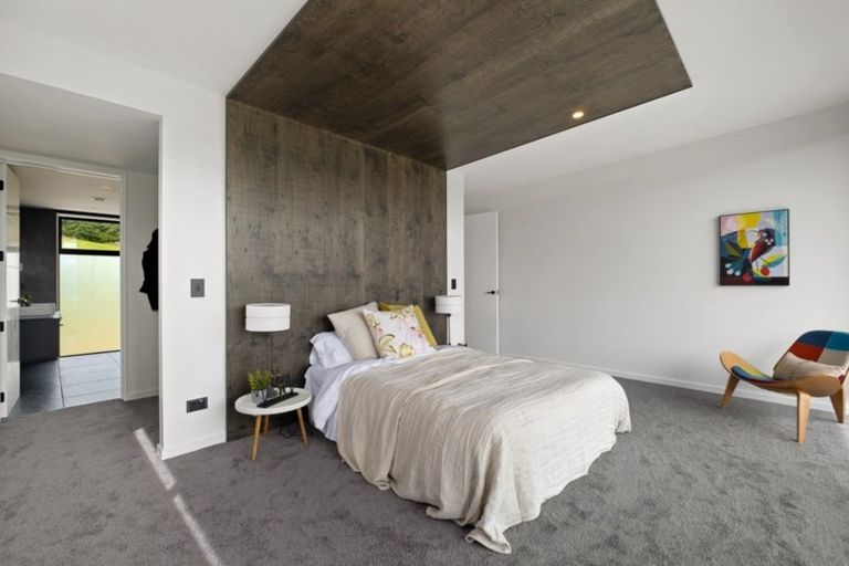 Photo of property in 58 Forest Heights, Wanaka, 9305