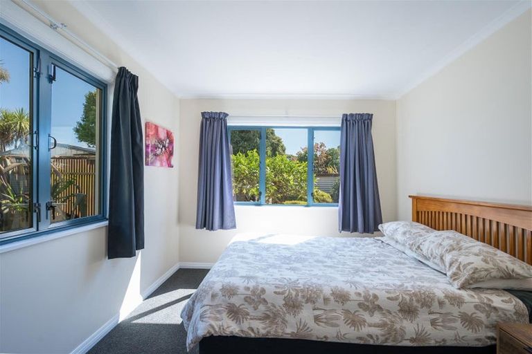 Photo of property in 27 Martin Street, Monaco, Nelson, 7011