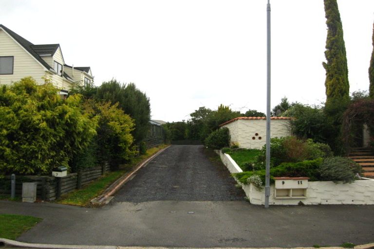 Photo of property in 9 Estuary Crescent, Fairfield, Dunedin, 9018