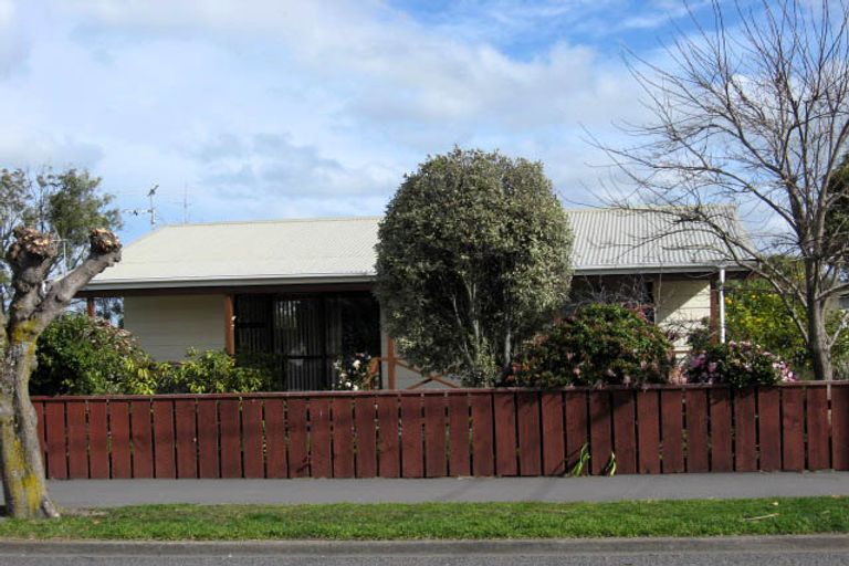 Photo of property in 4/76 Church Street, Masterton, 5810
