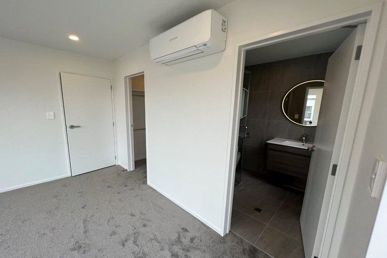 Photo of property in 1a Matakohe Road, Westgate, Auckland, 0814