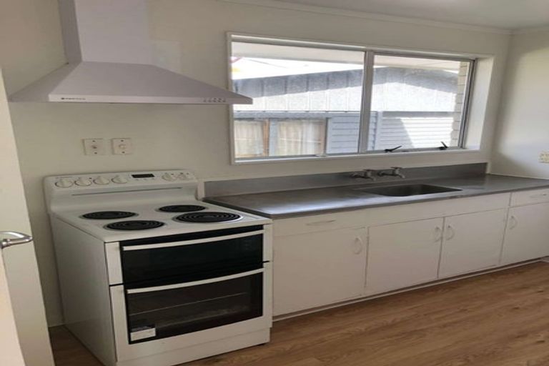 Photo of property in 15 Inverness Avenue, Hamilton East, Hamilton, 3216