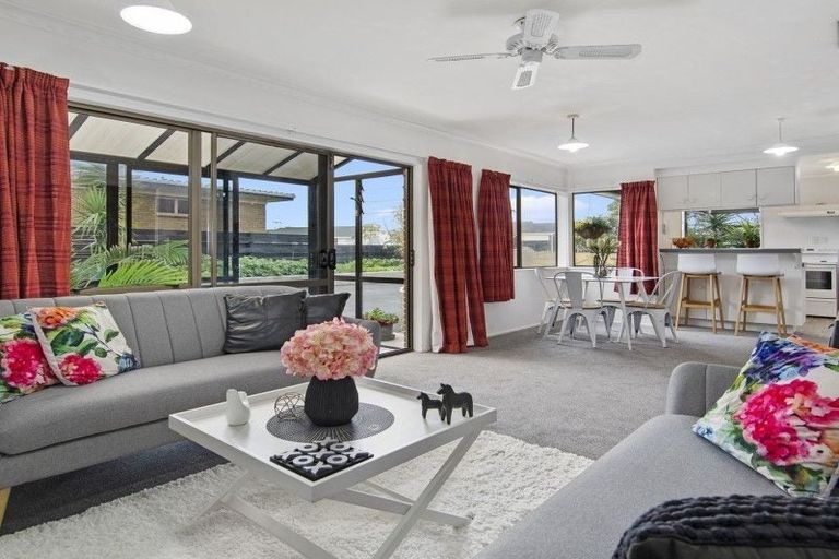 Photo of property in 52 Ascot Road, Mount Maunganui, 3116
