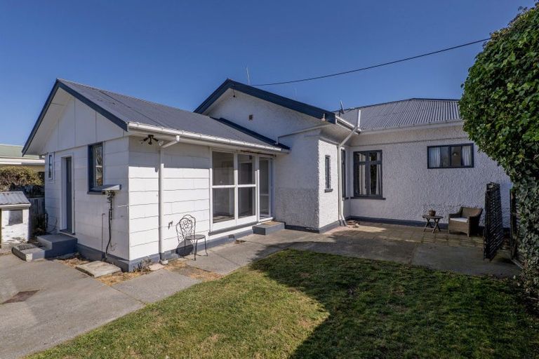 Photo of property in 28 Cameron Street, Ashburton, 7700