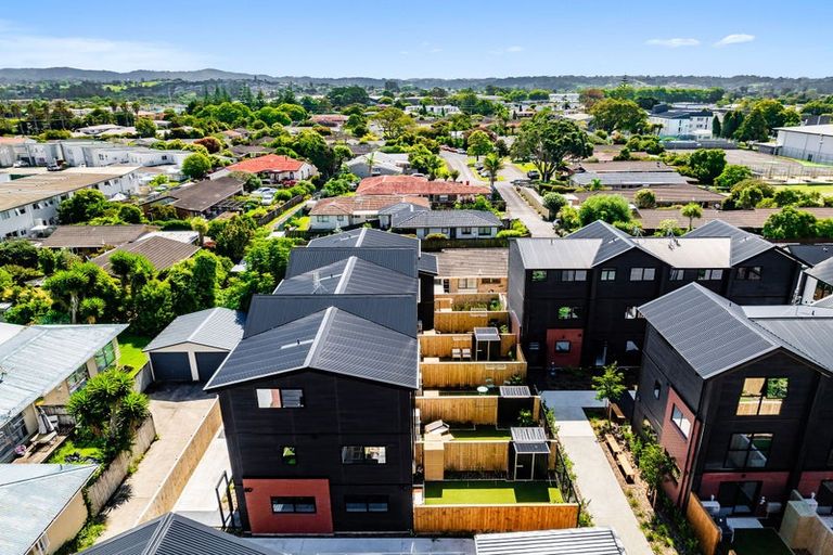 Photo of property in 1/51 Te Kanawa Crescent, Henderson, Auckland, 0610