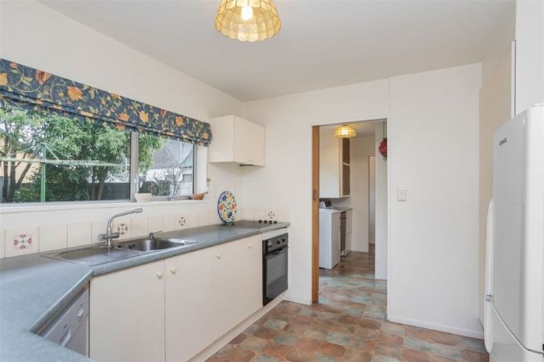 Photo of property in 1/27 Innes Road, St Albans, Christchurch, 8052