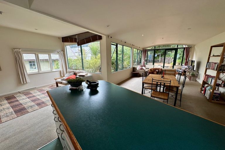 Photo of property in 117 Brougham Street, Mount Victoria, Wellington, 6011