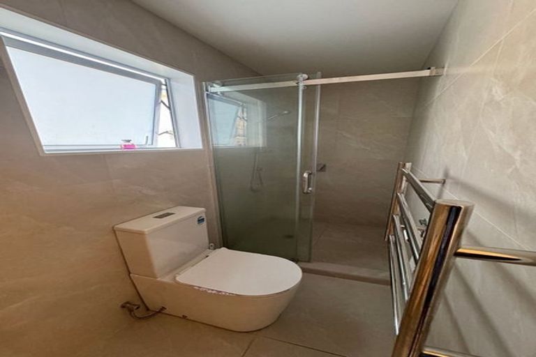 Photo of property in 4a Pauline Place, Bucklands Beach, Auckland, 2014